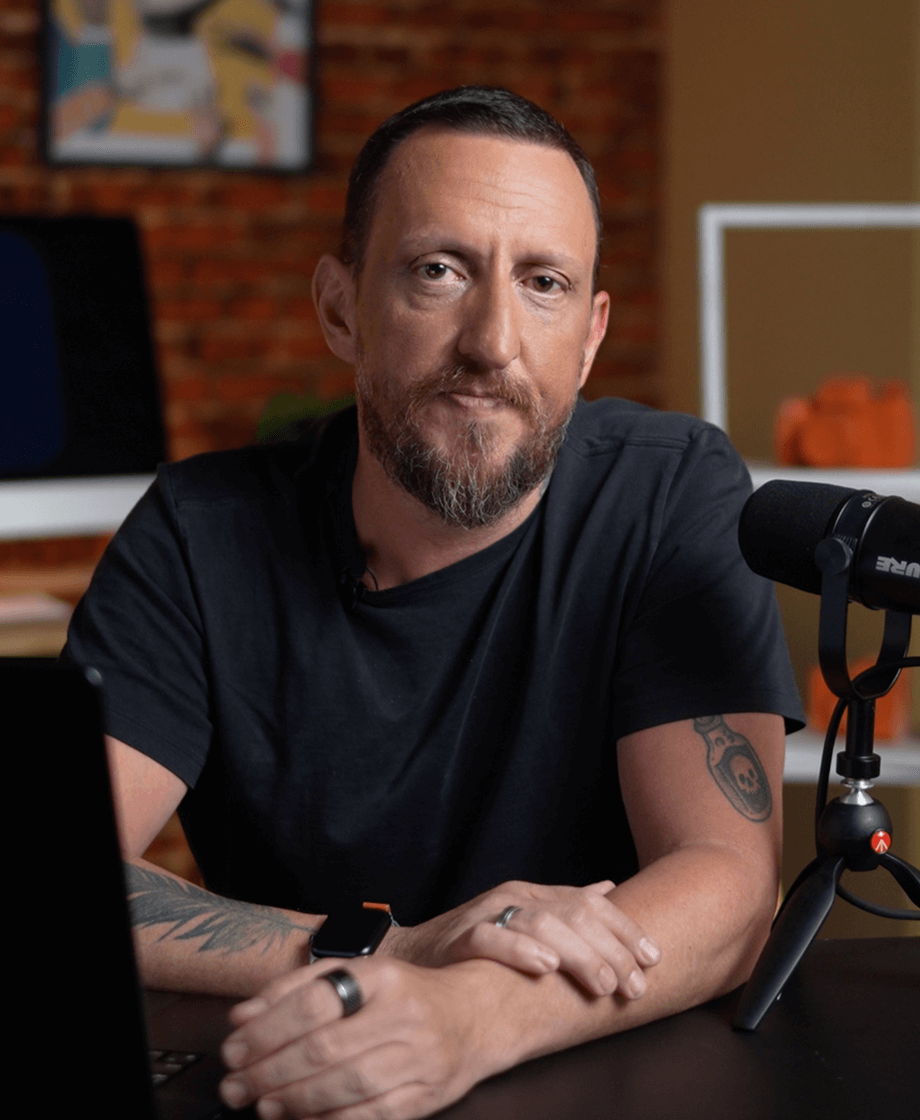GUILHERME ALGON, Adobe Certified Expert e Tutor na EBAC